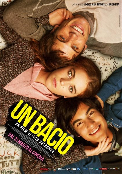 Un Bacio / Една целувка (2016)